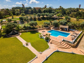 Quinta das Castelhanas, Jardim Relvado, Piscina, Padel e Golf privados!